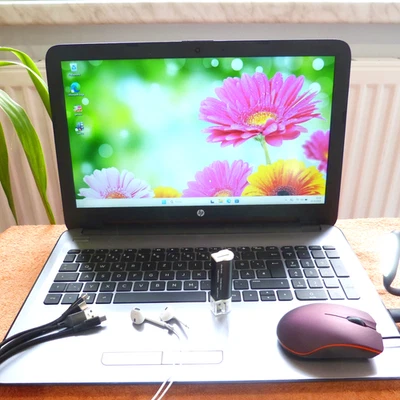 HP 250 G6 ENVY ULTRABOOK 15 Zoll l 8GB RAM NEU l 256GB SSD Windows 11 HDMI USB3 - Bild 1 von 4