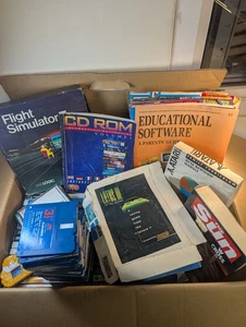 Spiele Konvolut Play Station PC Commodore Atari andere Gaming Bits Restposten Magazine - Bild 1 von 22