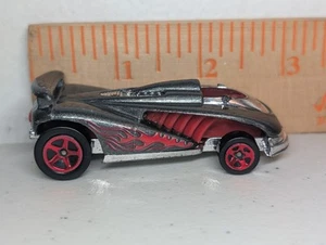 1990 Hot Wheels Speed Shark 1/64 Diecast Loose Silver/Red - Picture 1 of 10