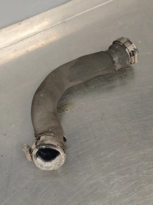 Tuyau intercooler DURITE SURALIMENTATION TURBO Audi A6 C6 A4 b7  Tdi 4f0145943d - Photo 1/3