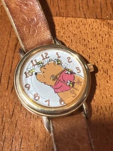 Reloj Timex Mujer Disney Winnie The Pooh Abejas Voladoras Nueva Batería Funciona - Imagen 1 de 9