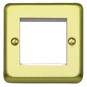 MK Albany Plus 1G Euro Data Frontplate Satin Brass K182 SAB 50 x 50mm - Picture 1 of 1