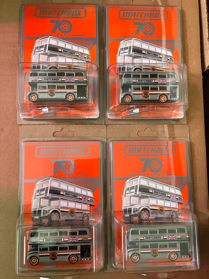 8x Matchbox 70th Anniversary SuperFast (MW-694) LONDON AEC  ROUTEMASTER Bus - Bild 1 von 4