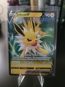 Jolteon V SWSH151 SWSH: Sword & Shield Promo Cards Holo - Picture 1 of 2