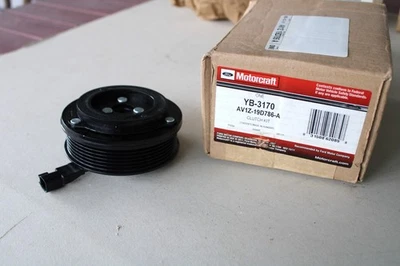 Conjunto de embrague de aire acondicionado Ford Escape 2013-2019 OEM, embrague, bobina, polea Motorcraft Foto 1 de 4