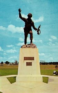Postcard infantryman statue Fort Benning, Georgia - Imagen 1 de 2