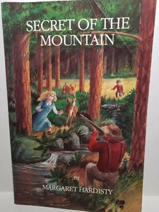 SECRET OF THE MOUNTAIN Margaret Hardisty. Hard Cover - Foto 1 di 6