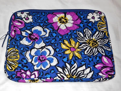 NWT Vera Bradley 13" TABLET SLEEVE in AFRICAN VIOLET 15859-165 MSRP $38  - Image 1 of 4