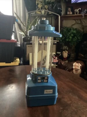 老式西尔斯电池双管荧光灯蓝色野营灯 344434 — 第 1/4 张图片