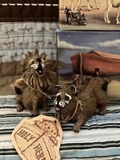 Pete Apsit Noah’s Ark Holy Herd Figurines Pair Lions Lili and Lulu