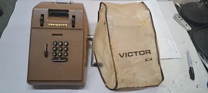 Vintage Victor Mechanical Adding Machine Art Deco Retail 1940s NEEDS INK RIBBON! - Picture 1 of 9