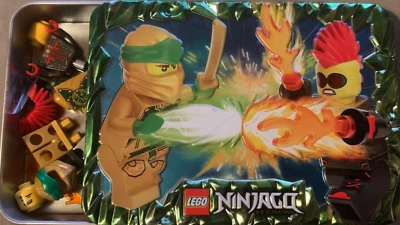 LEGO Ninjago - Lloyd Golden Ninja vs. Miss Demeanor - Mini Set / Tin 112429 New - Image 1 of 2