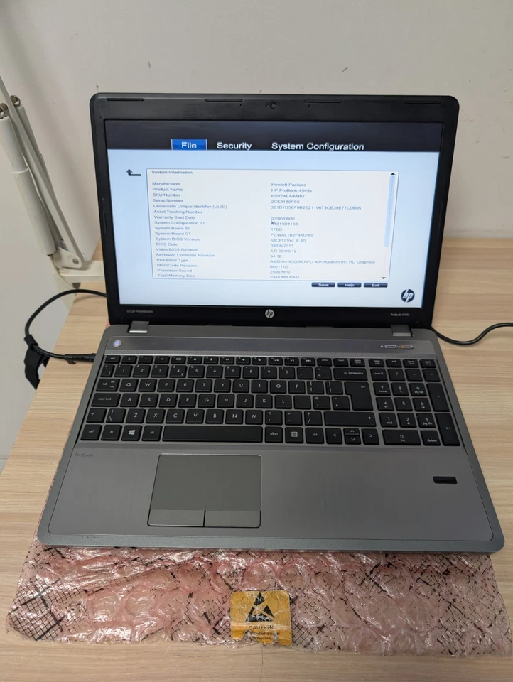 HP ProBook 4545s - AMD A4-4300M Radeon HD - 2GB Ram - No Storage - Image 1 of 4