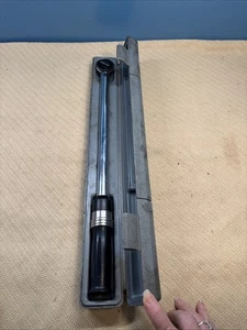 Husky 39104 1/2 Drive 20-250 Ft-lbs Torque Wrench with Case - Foto 1 di 8