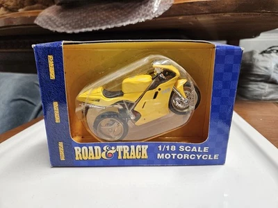 Maisto Road & Track 1999 Ducati 748 BIP 1/18 Scale Motorcycle Model Replica NIB - Image 1 of 2