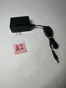 Shenzhen Gongjin Electronics Switching Adaptor S18B72-120A150-C4 12VDC, 1.5A - Picture 1 of 4