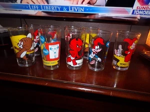 Menge 9 Looney Tunes Harvey Pepsi Cartoon Gläser Wendy Hot Stuff Baby Huey - Bild 1 von 7