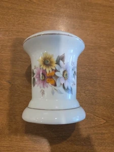 Vintage cup toothbrush cup soap dish Enesco Daisy Butterfly 1979 - Picture 1 of 4