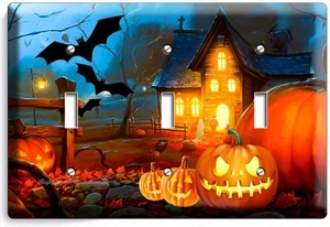 HALLOWEEN SCARY PUMPKINS GHOSTS 3 GANG LIGHT SWITCH WALL PLATE HOLIDAY ART DECOR - Picture 1 of 1