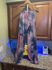 Fashion Nova Womens Tie Dye Oversized Sweatpants Size XS New W/o Tags 📸👀 - Picture 1 of 4