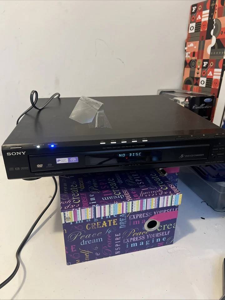 Sony DVP-NC80V Super Audio CD/DVD/SACD Player 5-Disc Changer -No Remote - Image 1 of 4