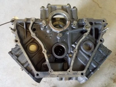 7.3L Diesel Cylinder Block Fits 99-03 FORD F250 F350 F450 F550 & 97-03 E350 - Image 1 of 4