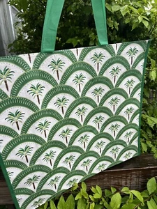 TJX🌸 Reusable Shopping Bag Tote HAWAIIAN 🌾PALM TREES 🌴 Pretty GREEN LARGE BAG - Picture 1 of 7