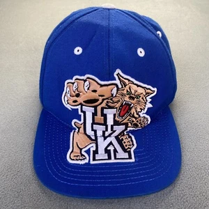 University of Kentucky bestickte Wildkatzen NCAA-Mütze blau Zephyr Kappe Druckknopflasche - Bild 1 von 9