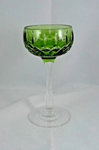 WALSH KRISTALL FARBIGES WEIN-/COCKTAILGLAS - GRÜN - Bild 1 von 3