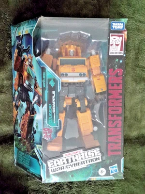 TRANSFORMERS  AUTOBOTS  DECEPTICONS  LOT OF 13 - Image 1 of 4