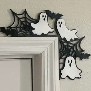 Clearance Fall Decor - Pumpkin & Ghost Door Corners - Picture 1 of 3