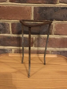Vintage Chemistry Metal Tripod Triangular - Picture 1 of 6