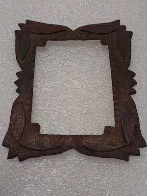 Ancien Petit Cadre En Bois - Photo 1/2