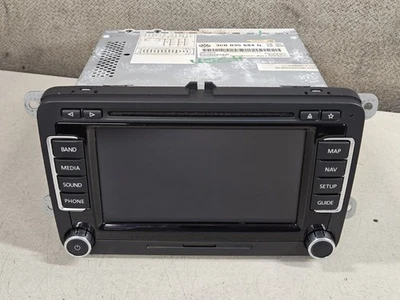 Volkswagen Passat 2013-2014 navegación GPS radio CD unidad receptora OEM 3C0035684G Foto 1 de 4