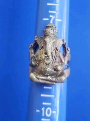 Anillo elefante hindú Ganesh Lord bronce vintage de latón. Talla 8,5 Foto 1 de 4