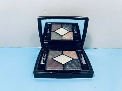 CHRISTIAN DIOR - 5 COULEURS STATE OF GOLD PALETTE - ENTERNAL GOLD 576 - NEW - Image 1 of 2