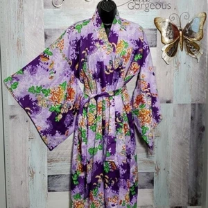 Beautiful Sz L? Purple Floral Polyester Satin Kimono Robe Coverup 225 - Picture 1 of 9