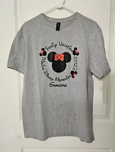 Disney Grandma Family Vacation T-Shirt Minnie Mouse  Size XL - Picture 1 of 3