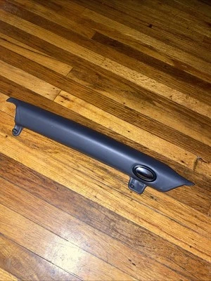 2009-13 MINI COOPER S PAINEL DIANTEIRO DIREITO DO PASSAGEIRO LATERAL ACABAMENTO PORTA-LUVAS ABRIDOR FABRICANTE DE EQUIPAMENTO ORIGINAL - Imagem 1 de 4