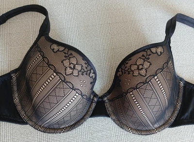 Sujetador Wacoal 34D Acabado Táctil Sumergible Negro Encaje Con Aros Nuevo 853268 Foto 1 de 4