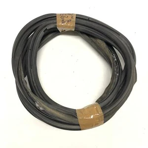⭐️ PROTON GEN 2 GSX 2008-2014 GENUINE REAR BOOT TAILGATE BOOTLID RUBBER SEAL - Picture 1 of 1