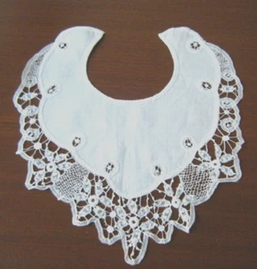 Antique 1900 Edwardian time baby bib American Battenberg lace handmade - Picture 1 of 5