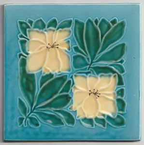 Art Nouveau Tile Schmider - Picture 1 of 2