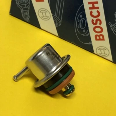 FPR para Ford BA BF FAIRLANE 5.4L 7/03-12/07 Regulador de presión de combustible genuino Foto 1 de 4