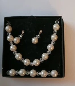 Avon SAQ Jewelry Set Necklace Bracelet Earrings Faux Pearls Glass Bicone New - Picture 1 of 3