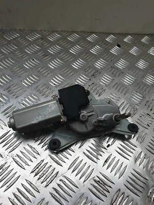 Toyota Estima Previa 2000-2005 rear wiper motor 85020-28010 - Image 1 of 3