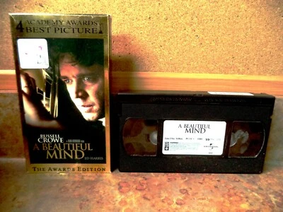 A BEAUTIFUL MIND (VHS 2002)  Russell Crowe, Ed Harris, Jennifer Connelly  - Image 1 of 4