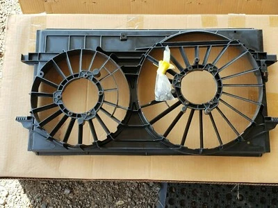 NUEVO Ventilador de refrigeración del radiador genuino GM 2006-2012 Chevrolet Malibu 2.4 20757666   Foto 1 de 4