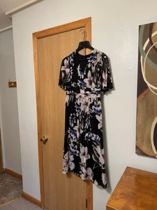 Vestido Calvin Klein Talla 10 con Estampado Floral Media Pantorrilla Manga Acampanada Gasa Cuello en V - Imagen 1 de 5