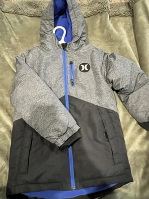 Chaqueta acolchada híbrida Hurley para niños talla grande Foto 1 de 3